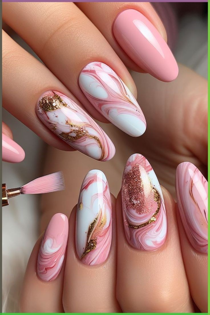 stilist protezit unghii cluj